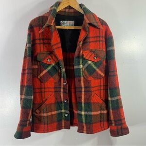 Vintage 100% wool knit lumberjack button down long sleeve  outdoor woods jacket